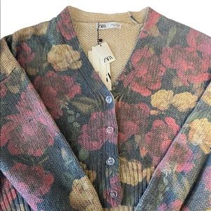 NWT Zara Floral Knit Button Up Cardigan